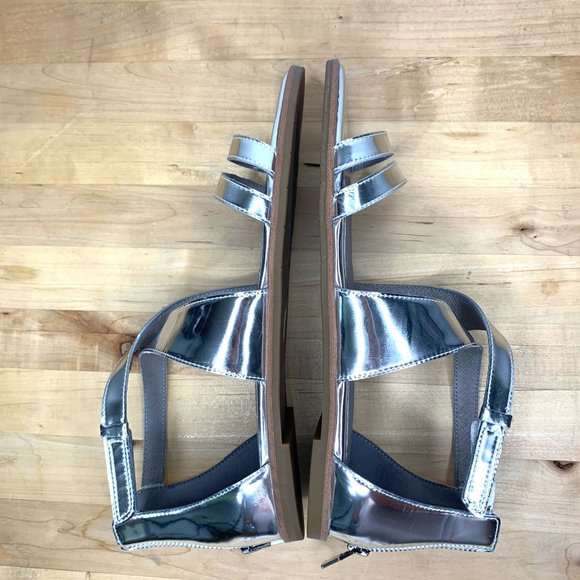 NWOT EILEEN FISHER Cici Velcro Sandal in Silver Sz 8.5 - Picture 4 of 12